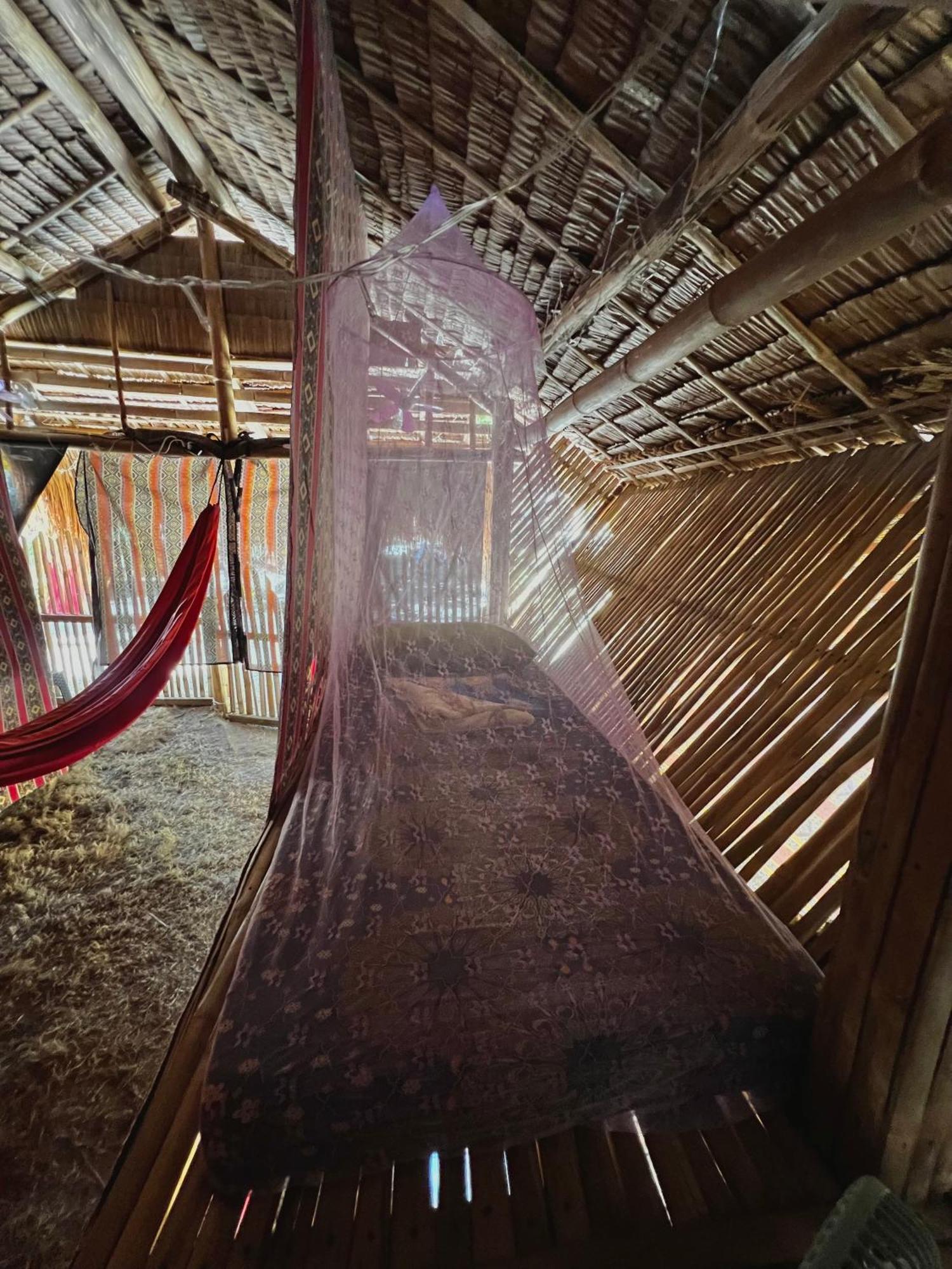 Tribal Huts Community Hostel Daanbantayan Cameră foto