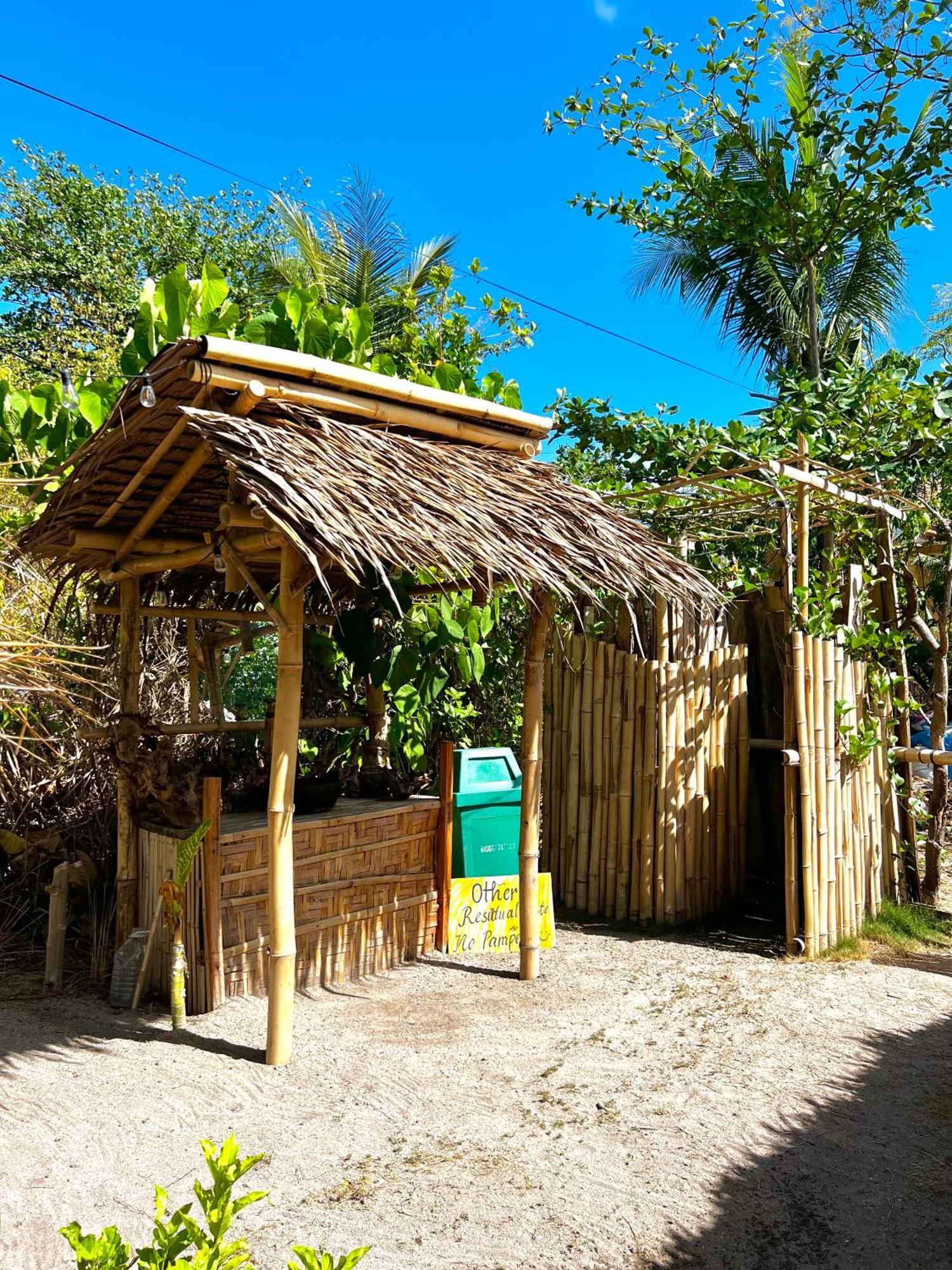 Tribal Huts Community Hostel Daanbantayan Exterior foto